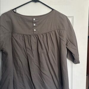 Women's Taupe Button-Back Top